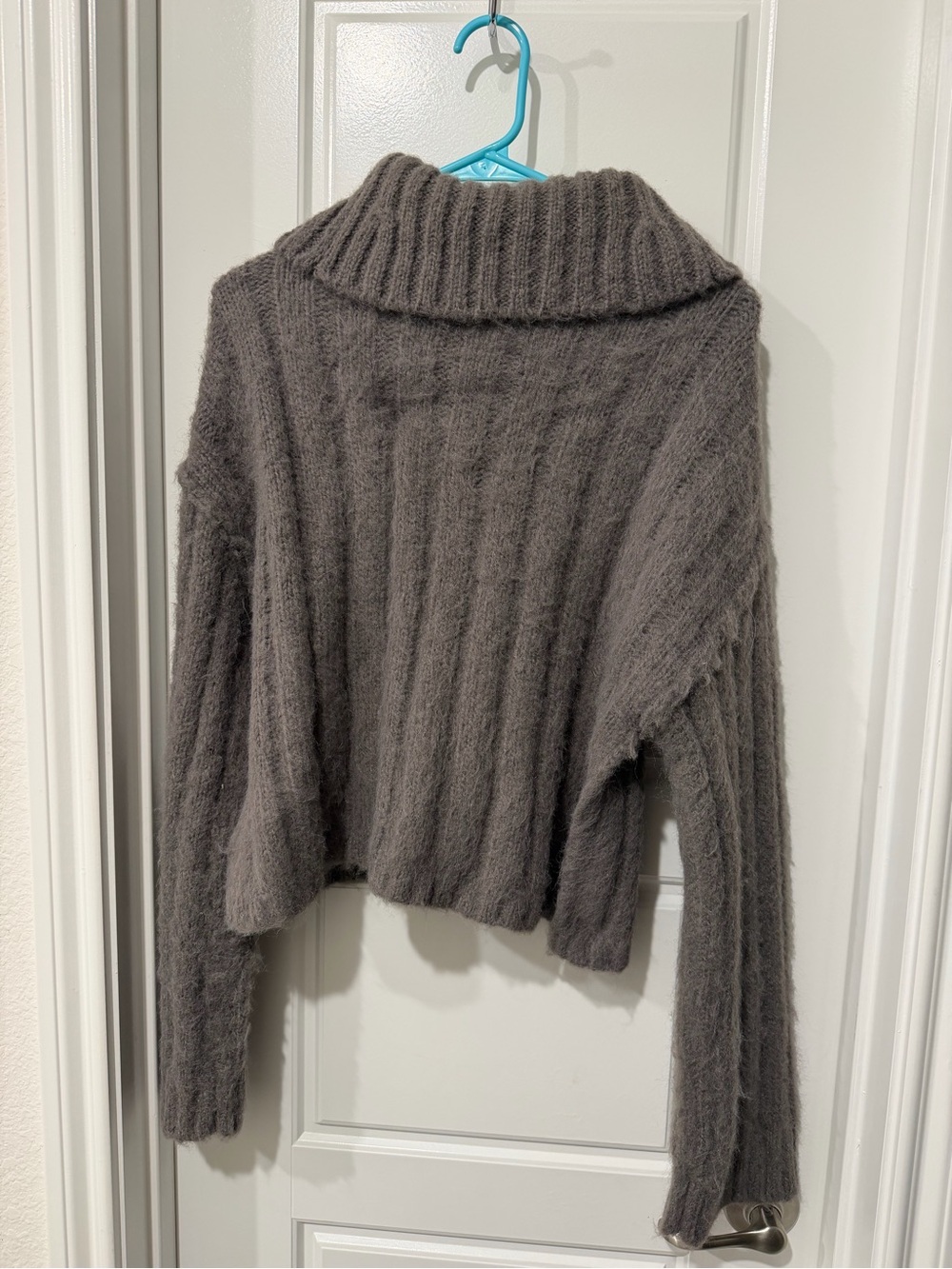wild fable Ribbed Funnel Neck Sweater in Charcoal Gray